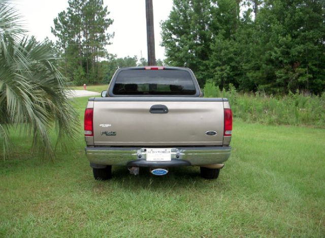 2003 Ford F150 XLT Supercrew Short Bed 2WD