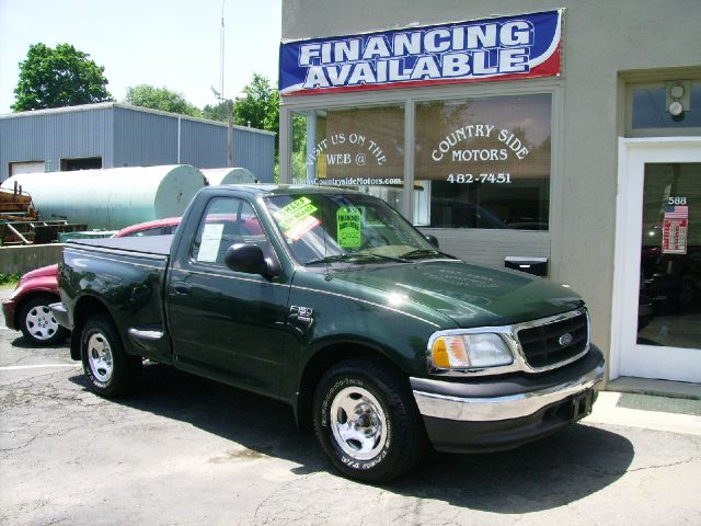 2003 Ford F150 4dr Sdn W/1sa Ltd Avail Sedan