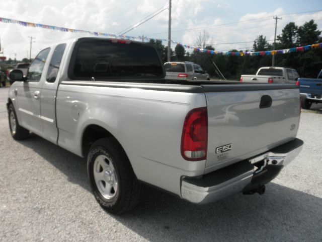 2003 Ford F150 XLT Supercrew Short Bed 2WD