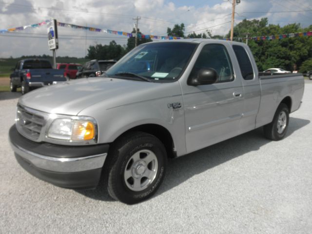 2003 Ford F150 XLT Supercrew Short Bed 2WD