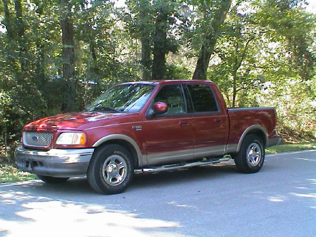 2003 Ford F150 Club Cab 131 WB