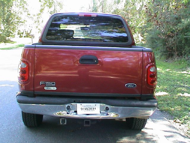 2003 Ford F150 Club Cab 131 WB