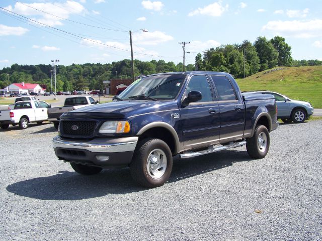2003 Ford F150 XLT Supercrew Short Bed 2WD