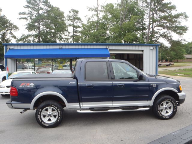 2003 Ford F150 XLT Supercrew Short Bed 2WD