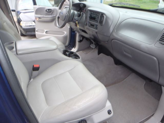 2003 Ford F150 XLT Supercrew Short Bed 2WD