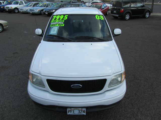 2003 Ford F150 SLE 5.3L V8 4WD 9 Passenger ABS TC