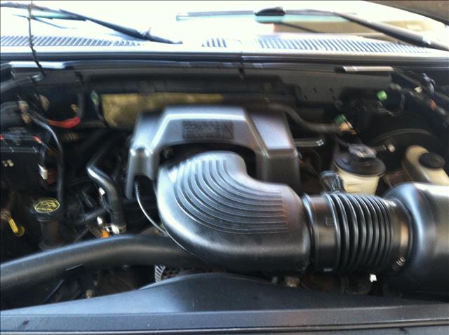 2003 Ford F150 QUAD CAB Sport 1500 Down