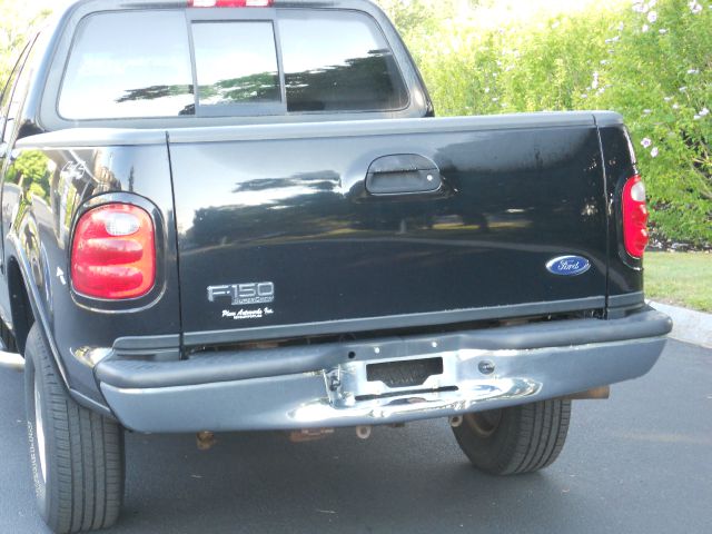 2003 Ford F150 2500 SL