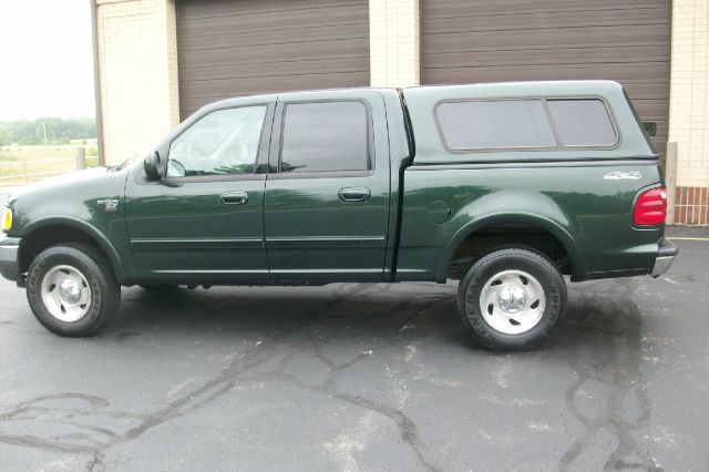 2003 Ford F150 XLT Supercrew Short Bed 2WD