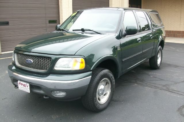 2003 Ford F150 XLT Supercrew Short Bed 2WD