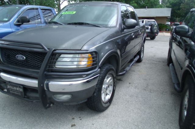 2003 Ford F150 XLT Supercrew Short Bed 2WD
