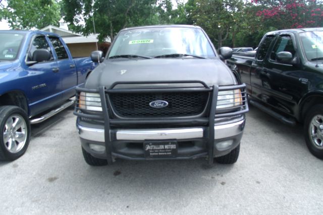 2003 Ford F150 XLT Supercrew Short Bed 2WD