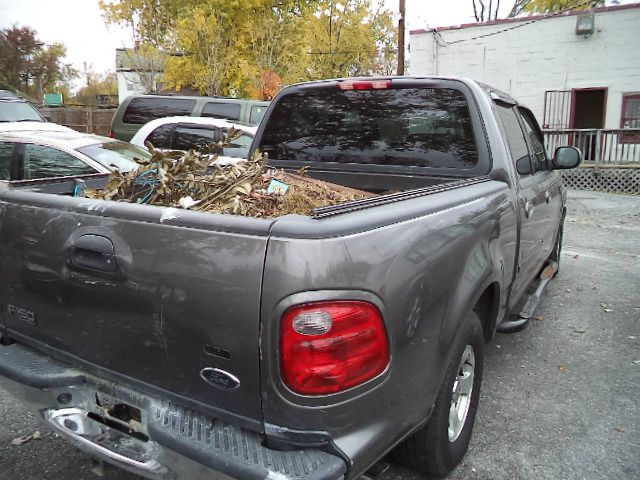 2003 Ford F150 Club Cab 131 WB