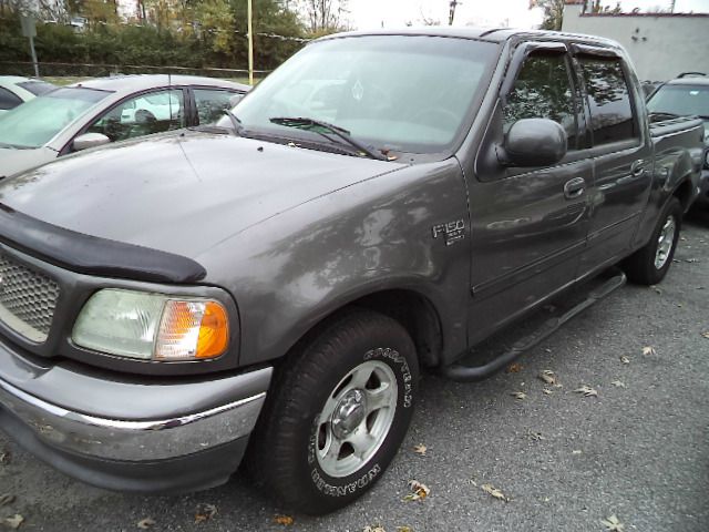 2003 Ford F150 Club Cab 131 WB