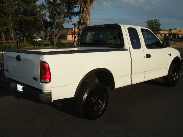 2003 Ford F150 LT Crew Cab