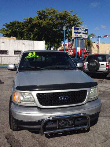 2003 Ford F150 XLT Supercrew Short Bed 2WD