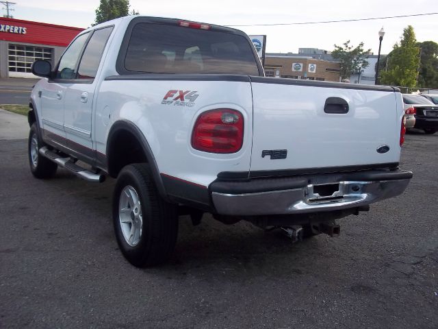 2003 Ford F150 2500 SL