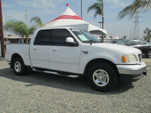 2003 Ford F150 SL Short Bed 2WD