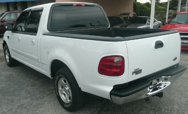 2003 Ford F150 SL Short Bed 2WD