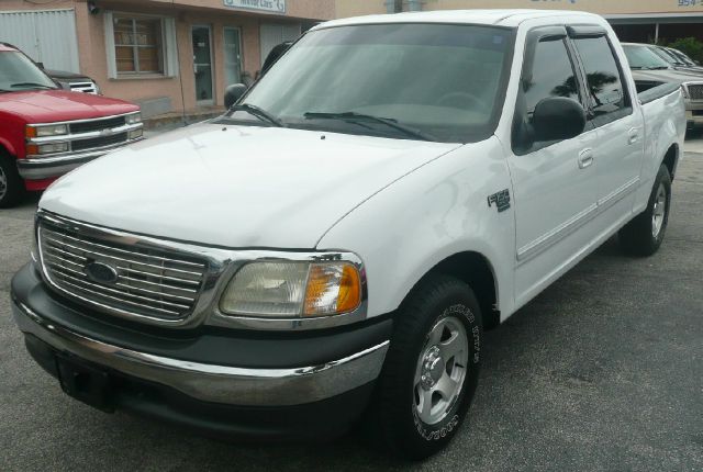 2003 Ford F150 SL Short Bed 2WD