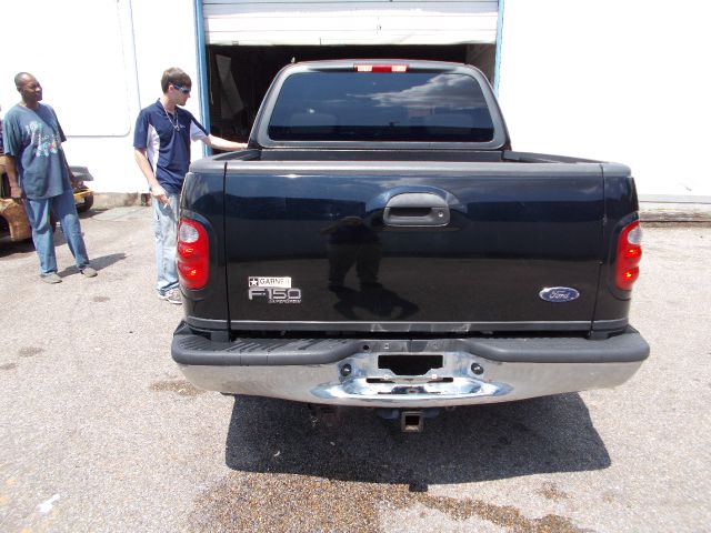 2003 Ford F150 Club Cab 131 WB