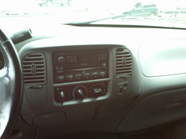 2003 Ford F150 LT Crew Cab