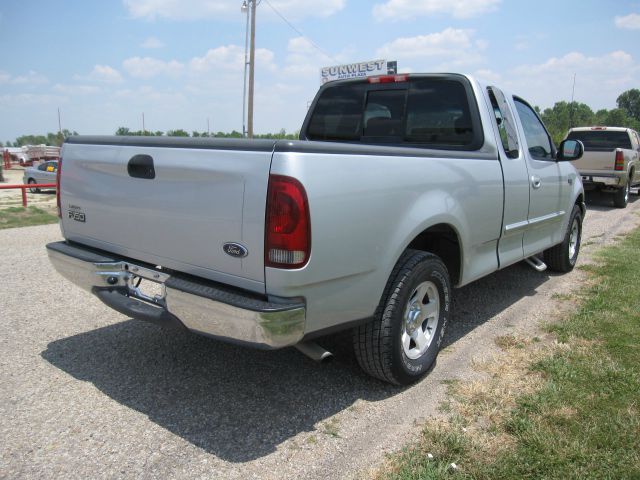 2003 Ford F150 XLT Supercrew Short Bed 2WD