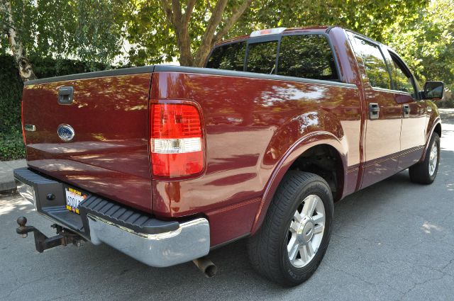 2004 Ford F150 SL Short Bed 2WD