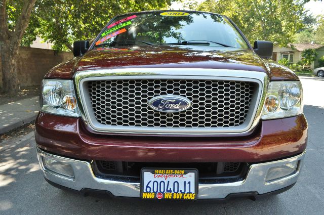 2004 Ford F150 SL Short Bed 2WD