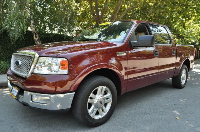 2004 Ford F150 SL Short Bed 2WD