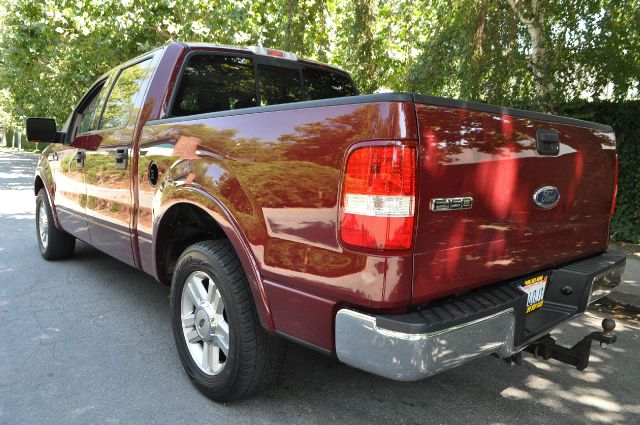 2004 Ford F150 SL Short Bed 2WD