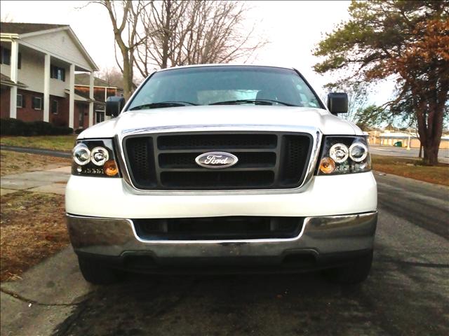 2004 Ford F150 Silver LX