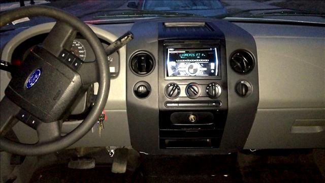 2004 Ford F150 Silver LX