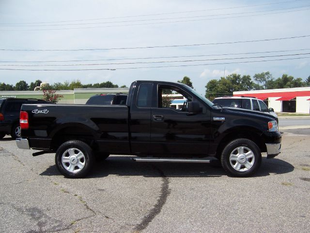 2004 Ford F150 SL 4x4 Regular Cab