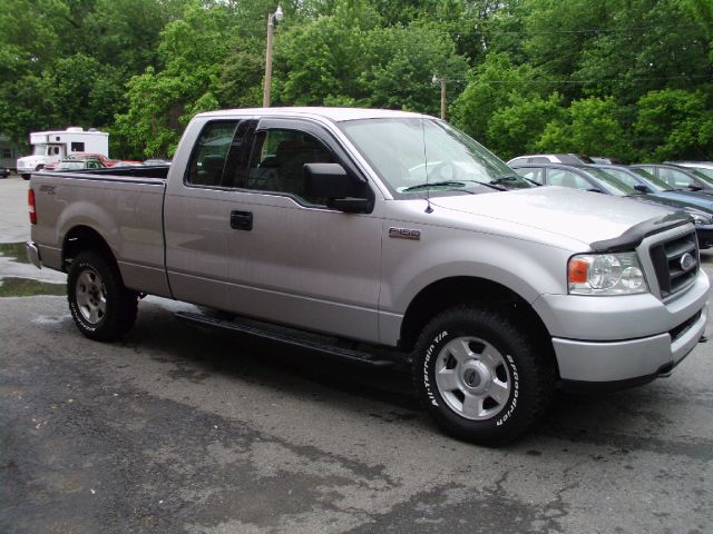 2004 Ford F150 XLT Supercrew Short Bed 2WD