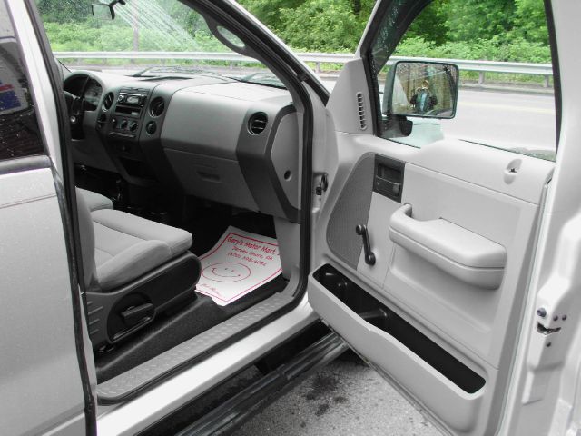 2004 Ford F150 XLT Supercrew Short Bed 2WD
