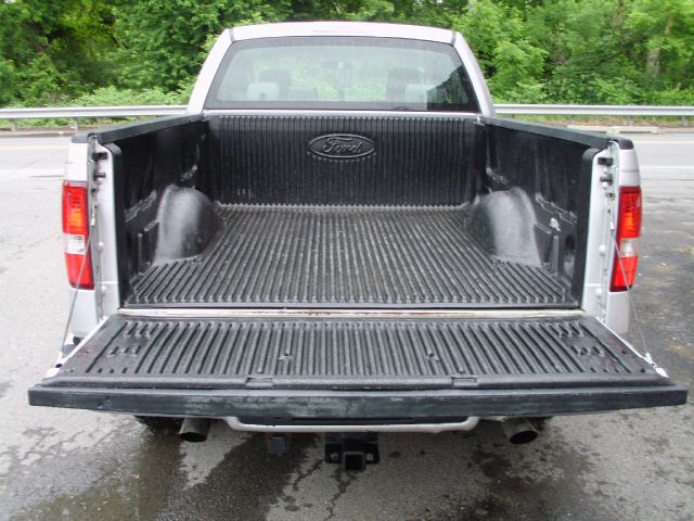 2004 Ford F150 XLT Supercrew Short Bed 2WD