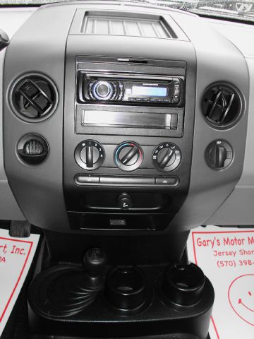 2004 Ford F150 XLT Supercrew Short Bed 2WD