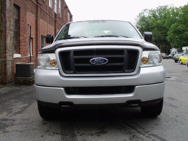 2004 Ford F150 XLT Supercrew Short Bed 2WD
