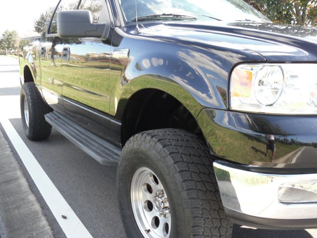 2004 Ford F150 2500 SL