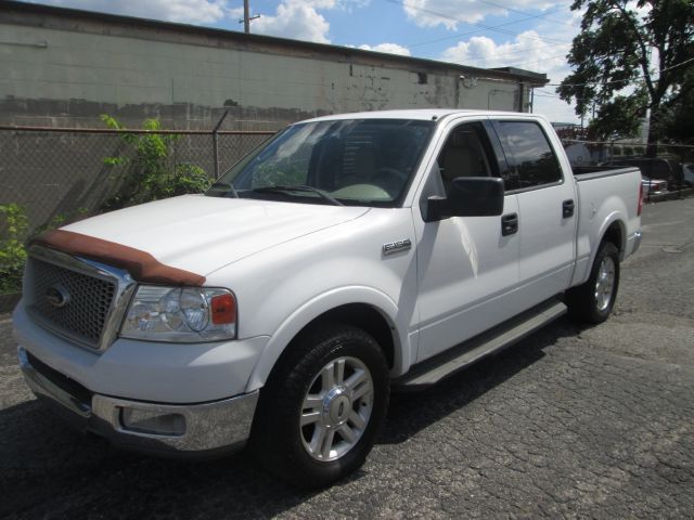 2004 Ford F150 Club Cab 131 WB