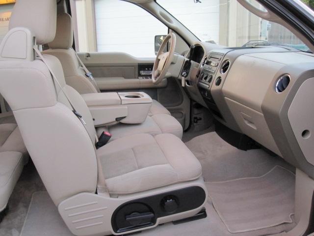 2004 Ford F150 S V6 2WD