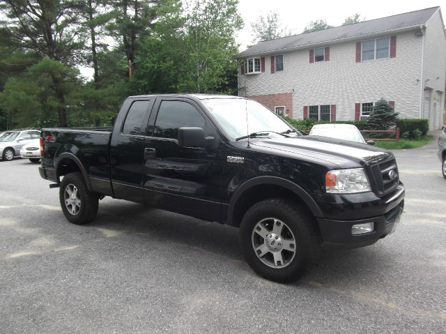 2004 Ford F150 XLT Supercrew Short Bed 2WD