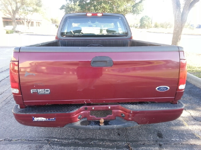 2004 Ford F150 SLE- 4X4