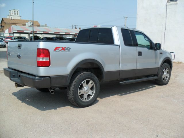 2004 Ford F150 SE Well Kept Alloy Wheels