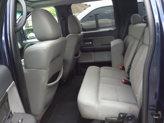 2004 Ford F150 Two Door Hardtop