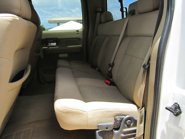 2004 Ford F150 2500 SL