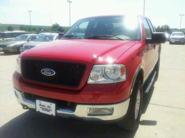 2004 Ford F150 REG CAB 119.