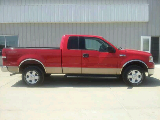 2004 Ford F150 REG CAB 119.