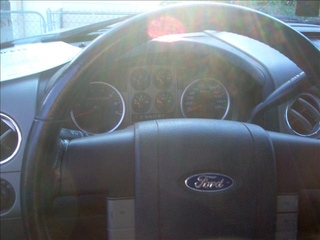 2004 Ford F150 EXT CAB 4WD 143.5wb